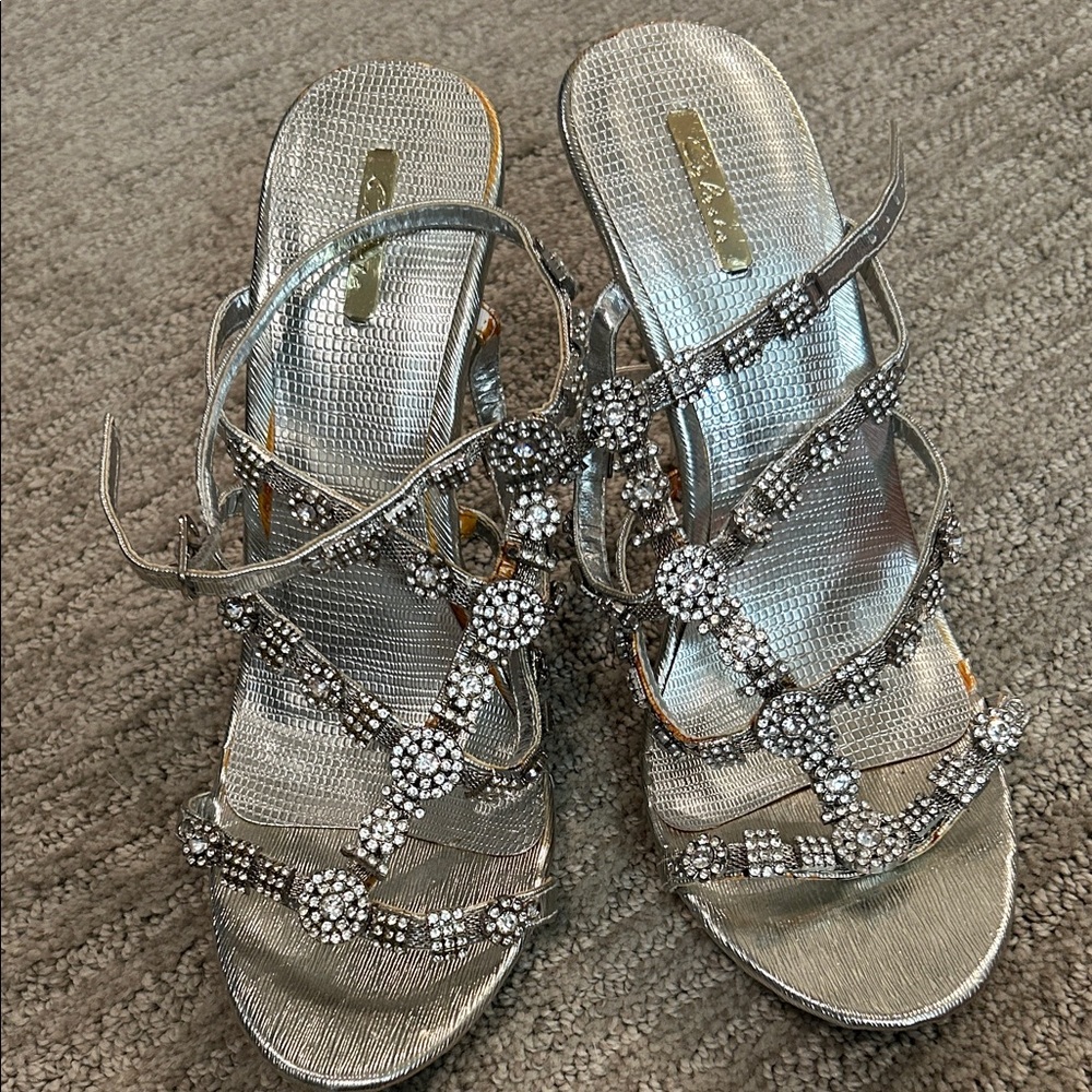 Celeste Silver Rhinestone Strappy Heels sz 9 NEW
